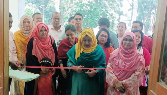 মান্দায় তিনদিন ব্যাপি ফল মেলার উদ্বোধন