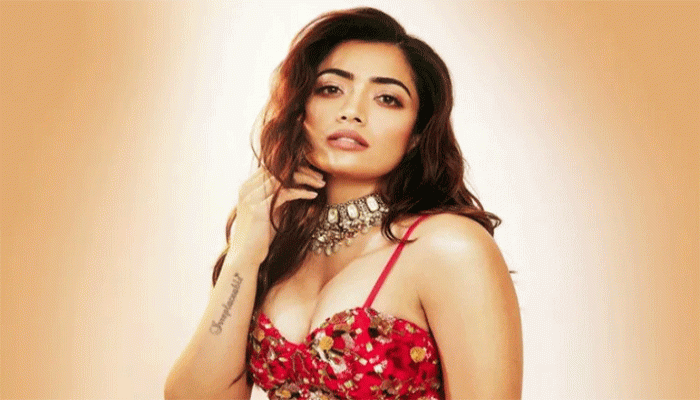 রাশমিকার খোলামেলা ভিডিও ভাইরাল!