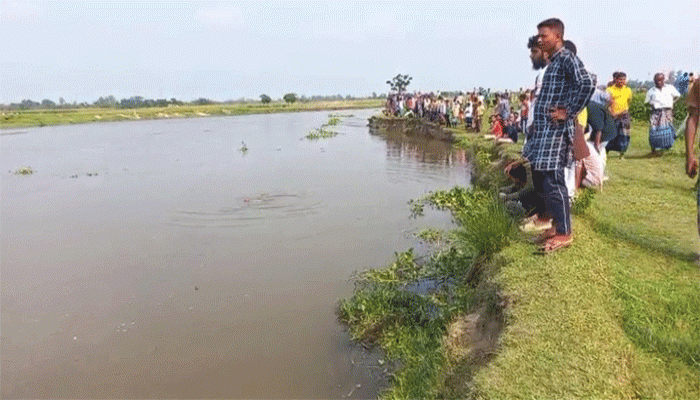 পীরগঞ্জে নদীতে ডুবে শিশুর মৃত্যু, এসএসসি পরীক্ষার্থী নিখোঁজ