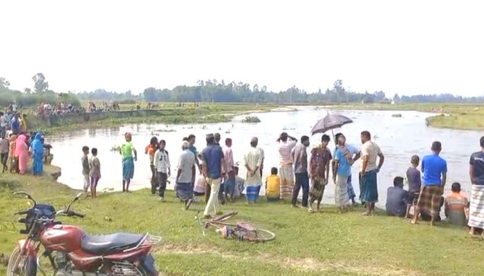 ঠাকুরগাঁওয়ে টাঙ্গনের স্রোতে নিভে গেল এক শিশুর প্রাণ, এসএসসি পরীক্ষার্থী এখনও নিখোঁজ