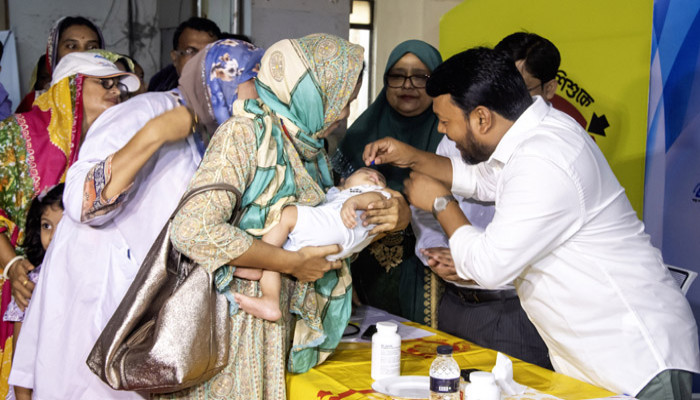 রাজশাহীতে জাতীয় ভিটামিন ‘এ’ প্লাস ক্যাম্পেইনের উদ্বোধন, লক্ষ্যমাত্রা ৬৬ হাজারের বেশি শিশু