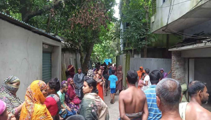 ঘুমন্ত স্বামীর স্পর্শকাতর অঙ্গ কেটে দিলেন স্ত্রী