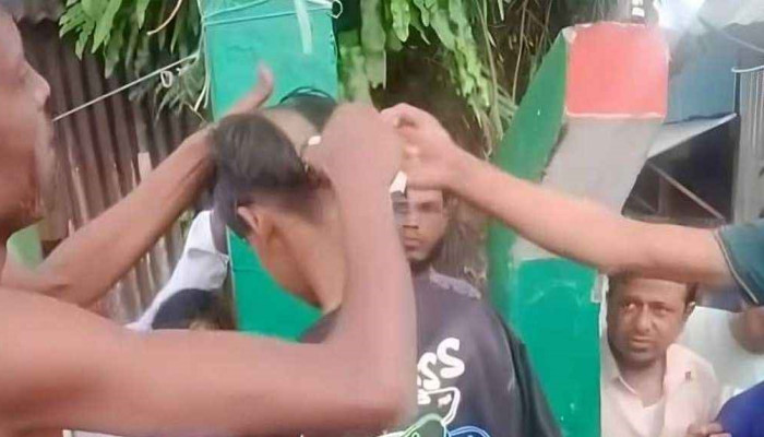 চুরির অভিযোগে শিশুর মাথা ন্যাড়া করে নির্যাতন
