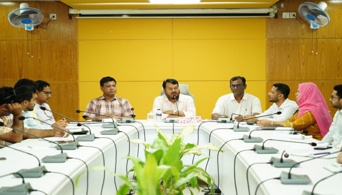 রাসিকের প্রকৌশল বিভাগকে যথাযথভাবে নিজ নিজ দায়িত্ব পালনের নির্দেশ রাসিক প্রশাসকের