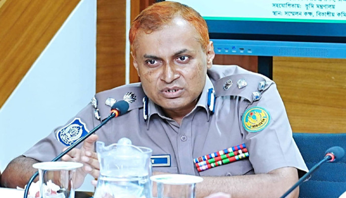 পুলিশ কমিশনার ফয়েজুল কবিরের নেতৃত্বে বদলে যাচ্ছে আরএমপির কার্যক্রম