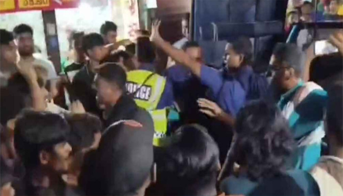 ৭ বছরের শিশুকে ধর্ষণ চেষ্টার অভিযোগে রাজমিস্ত্রি আটক