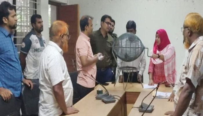 মান্দায় এলসিএস কর্মী নিয়োগ নিয়ে অপপ্রচার