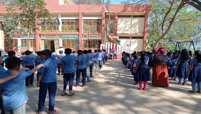 সিংড়ায় প্রাথমিক বৃত্তিতে আয়েশ সরকারি প্রাথমিক বিদ্যালয়ের অভাবনীয় সাফল্য