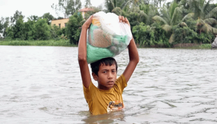 কক্সবাজারে বন্যার ভয়াবহতা: রোহিঙ্গাসহ নিহত ৩২