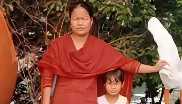 সন্তান প্রসবের জন্য নেওয়া হচ্ছিল হাসপাতালে, পথেই ঝরল অন্তঃসত্ত্বার প্রাণ