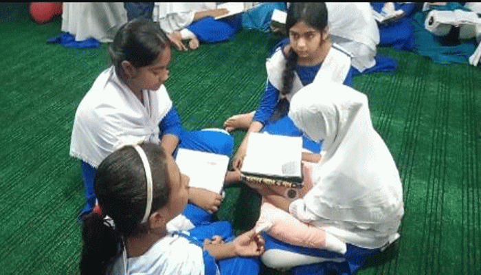 পুঠিয়া বালিকা উচ্চ বিদ্যালয়ের পরিত্যক্ত কক্ষ এখন আধুনিক লাইব্রেরি