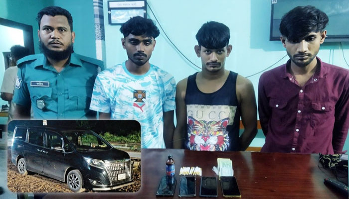 কাশিয়াডাঙ্গায় ফেনসিডিল ও গাঁজাসহ তিন মাদক কারবারী গ্রেপ্তার