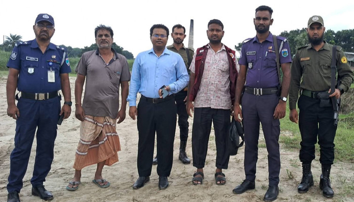 লালপুরে অবৈধভাবে মাটি কাটায় ইটভাটা মালিককে জরিমানা