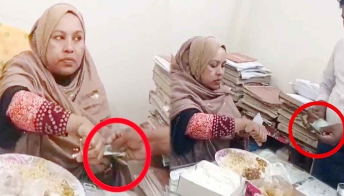 খাবার খাওয়ার সাথে ঘুষও খাচ্ছেন রেজিস্ট্রার অফিসের রেকর্ড কিপার