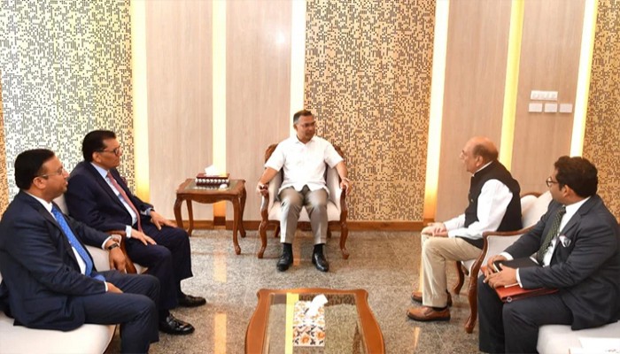 ভারতীয় হাইকমিশনারের সঙ্গে প্রধানমন্ত্রীর সাক্ষাৎ, দ্বিপক্ষীয় সম্পর্ক নিয়ে আলোচনা