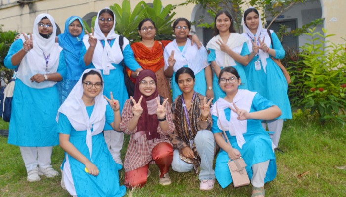 রাজশাহী বোর্ডে এসএসসির ফলাফলে বড় ধরনের অবনতি