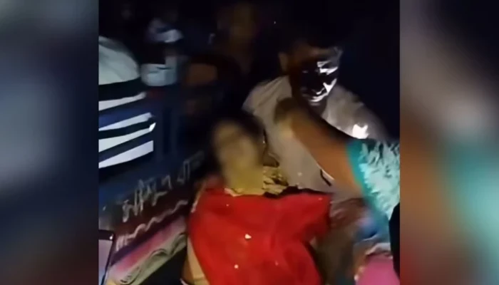 প্রথম বিবাহবার্ষিকীর আনন্দ বিষাদে পরিণত হয়েছে লিজা আক্তারের