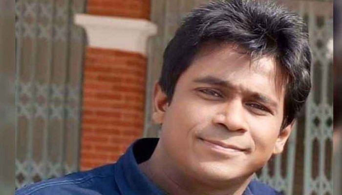 ছাত্রীদের সঙ্গে যৌনতাবিষয়ক আলোচনার চেষ্টা, কলেজ শিক্ষককে অব্যাহতি