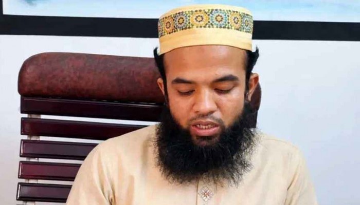 ধরা পড়ে ‘শয়তানের’ ওপর দোষ চাপালেন এই মাদরাসাশিক্ষক