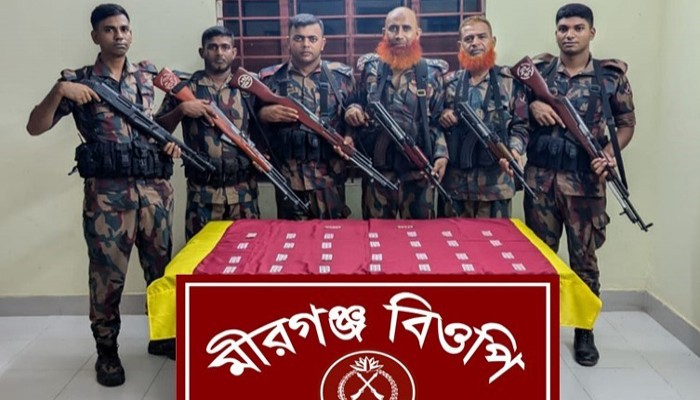 বাঘায় বিপুল পরিমান ভারতীয় ট্যাপেনট্রাডল ট্যাবলেট জব্দ