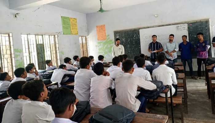তানোরে ছাত্রদলের মাদকবিরোধী প্রচারণা