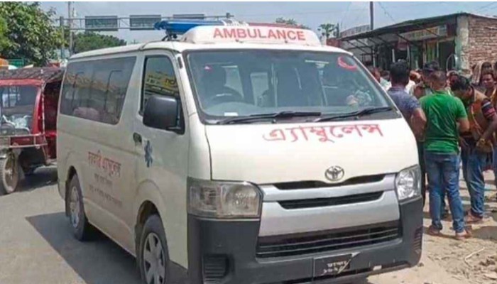 সরকারি অ্যাম্বুলেন্স থেকে ১,৫০০ পিস ইয়াবা উদ্ধার