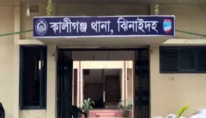 কিশোরীর সঙ্গে ১৬ মাস ধরে ‘সংসার-সংসার’ খেলেন ভ্যানচালক, অতঃপর...