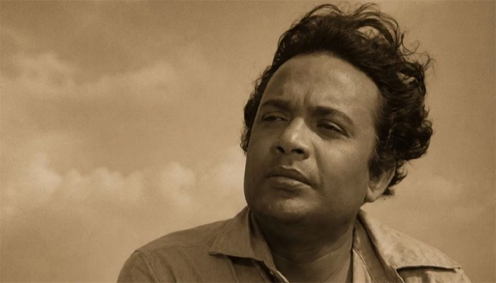 জন্মশতবর্ষে উত্তমকুমার, মহানায়কের মুগ্ধতা আজও অমলিন