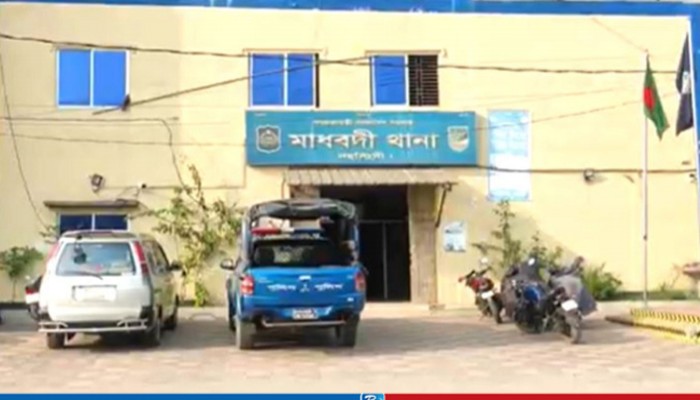 স্বামীর ওপর রেগে সন্তানদেরকে সঙ্গে নিয়ে হারপিক খেয়ে মরলেন মা