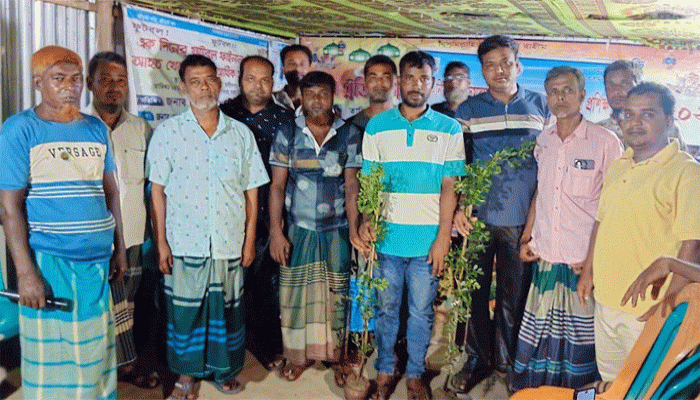 রাণীনগরে প্রবাসী রেমিট্যান্স যোদ্ধাদের সংবর্ধনা