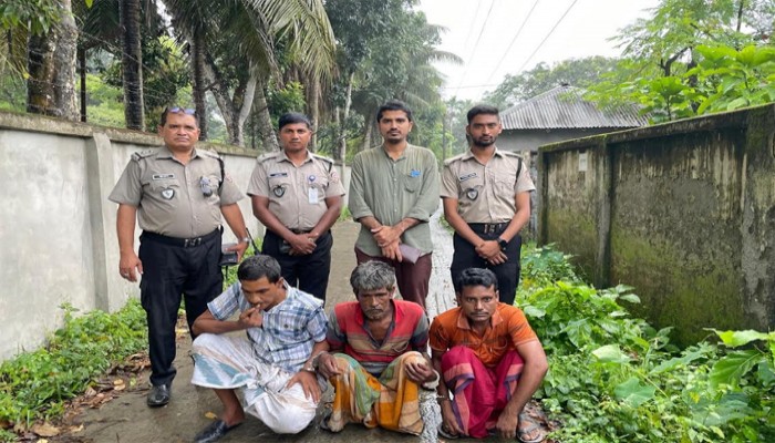 মাদক বিক্রি ও সেবনের অভিযোগে পুঠিয়ায় ৩ জনের কারাদণ্ড