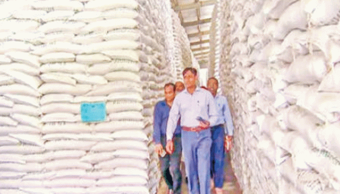 বরাদ্দ স্বাভাবিক, তবু সারের জন্য হাহাকার রাজশাহীতে