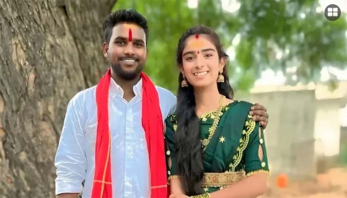 বোনকে হত্যার প্রতিশোধে দুলাভাইকে কুপিয়ে হত্যা