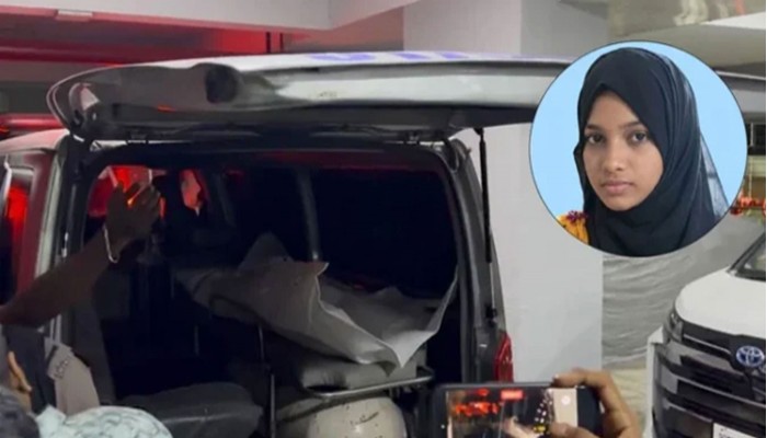 ধারের টাকায় অ্যাম্বুলেন্স ভাড়া করে মরিয়মের মরদেহ নেওয়া হয় সাতক্ষীরায়