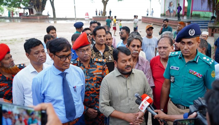 দুর্গাপূজার নির্ধারিত বিসর্জন ঘাট পরিদর্শন করলেন রাসিক প্রশাসক