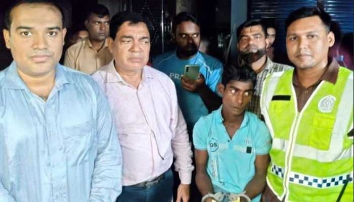 রাণীনগরে মাদক সেবির ৬মাসের কারাদন্ড