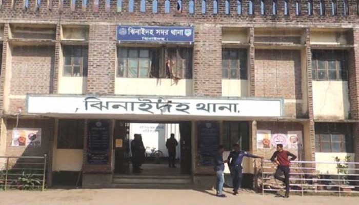 স্বামীর ‘বদলে যাওয়া’ সইতে না পেরে ‘চরম সিদ্ধান্ত’ নিলেন গৃহবধূ
