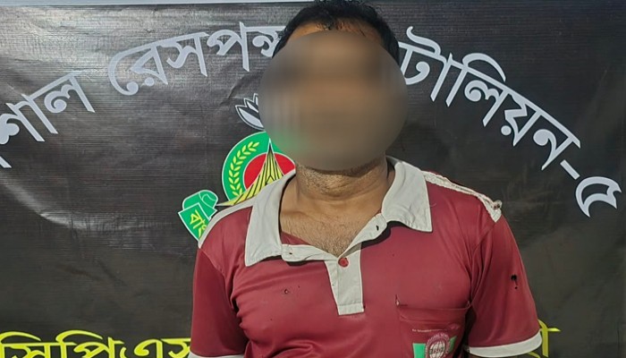 চারঘাটে বিপুল পরিমাণ ইয়াবাসহ মাদক কারবারী ইমদাদুল হক গ্রেফতার