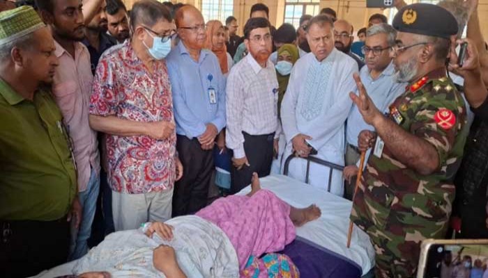 গত ১৭ বছরে স্বাস্থ্য খাতকে ধ্বংস করেছে ফ্যাসিস্ট সরকার: স্বাস্থ্যমন্ত্রী