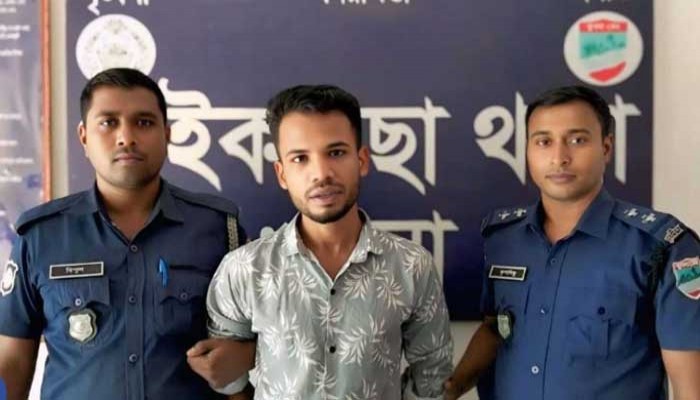 মা ও স্ত্রীর ফোন ব্যবহার করে চাঁদা দাবি করেন ‘ডন বাবু’, অতঃপর...
