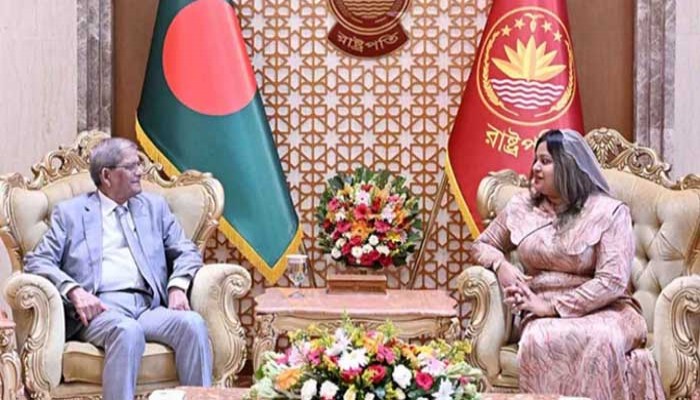 বাণিজ্য-বিনিয়োগসহ বিভিন্ন খাতে মালদ্বীপের সহযোগিতা সম্প্রসারণের আহ্বান রাষ্ট্রপতির