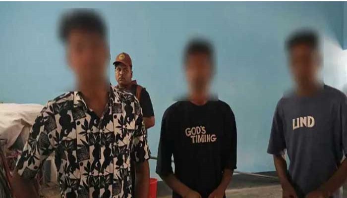 ঠাকুরগাঁও-১ উপনির্বাচন: জাল ভোট দিতে গিয়ে ৩ মাদরাসাছাত্র আটক